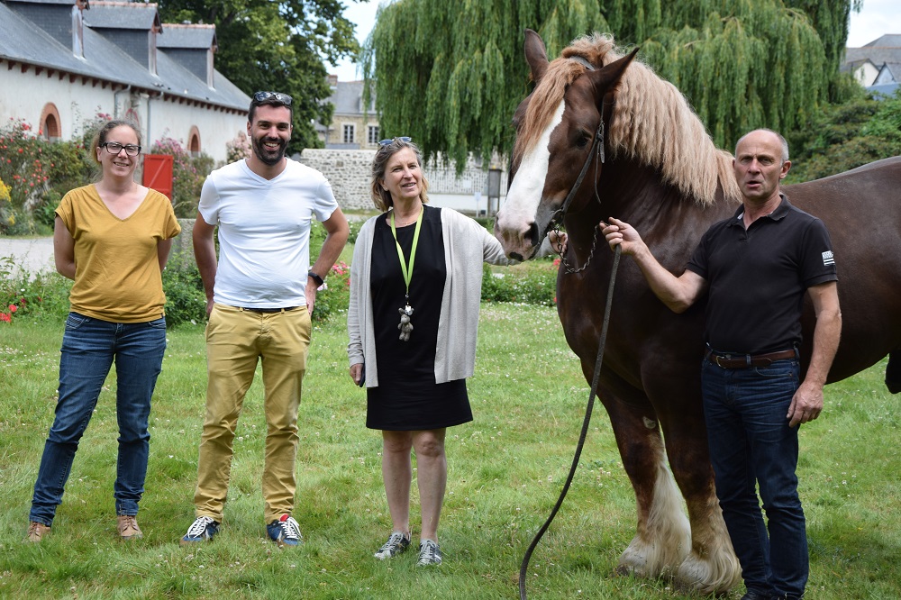 Partenariat historique pour le maintien d(un service d'insémination artificielle à partir du haras de Lamballe